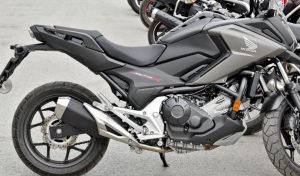 black honda motorcycle